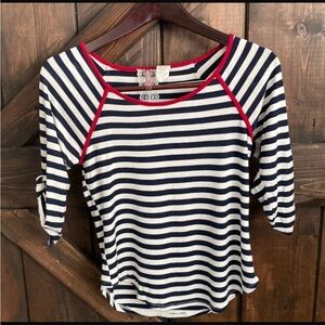 Mauve Women’s Striped 3/4 Sleeve Top Navy White Red Trim Ruched Sleeves Size S